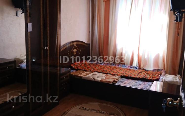 3-бөлмелі пәтер · 60 м² · 4/4 қабат, Мангельдин көш. 35, бағасы: 180 000 ₸ в Шымкенте, Абайский р-н — фото 2