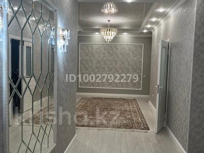 4-комнатная квартира · 176 м² · 6/9 этаж, 17-й мкр 45 за 69.7 млн ₸ в Актау