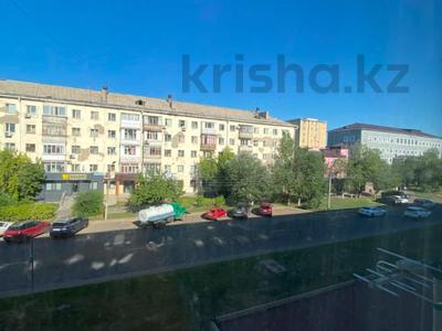 2-бөлмелі пәтер · 45 м² · 3/5 қабат, Желтоксан 27, бағасы: 18.5 млн ₸ в Астане, Сарыарка р-н