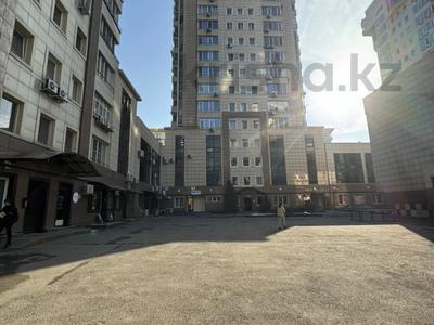 Свободное назначение, офисы, магазины и бутики, общепит, салоны красоты, медцентры и аптеки, образование, развлечения · 220 м² за 890 000 ₸ в Алматы, Бостандыкский р-н