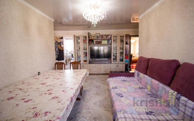 3-комнатная квартира, 65 м², 4/5 этаж, 5 микрорайон 45 за 18.5 млн 〒 в Талдыкоргане, мкр Самал — фото 2