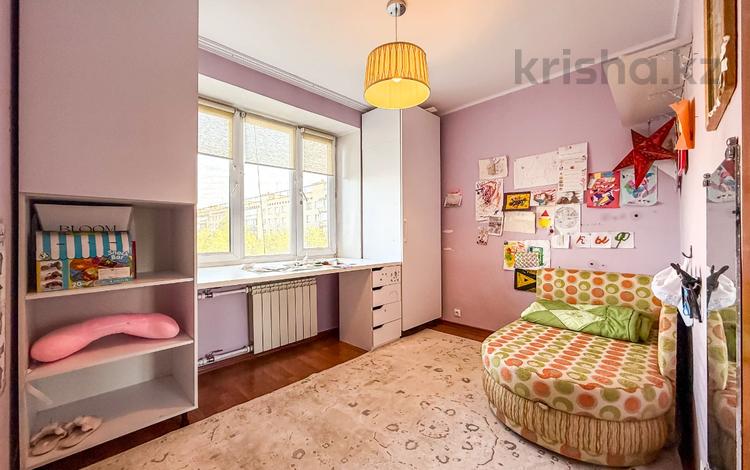 4-комнатная квартира · 92 м² · 5/8 этаж, Гагарина — Абая за 75 млн ₸ в Алматы, Алмалинский р-н — фото 8