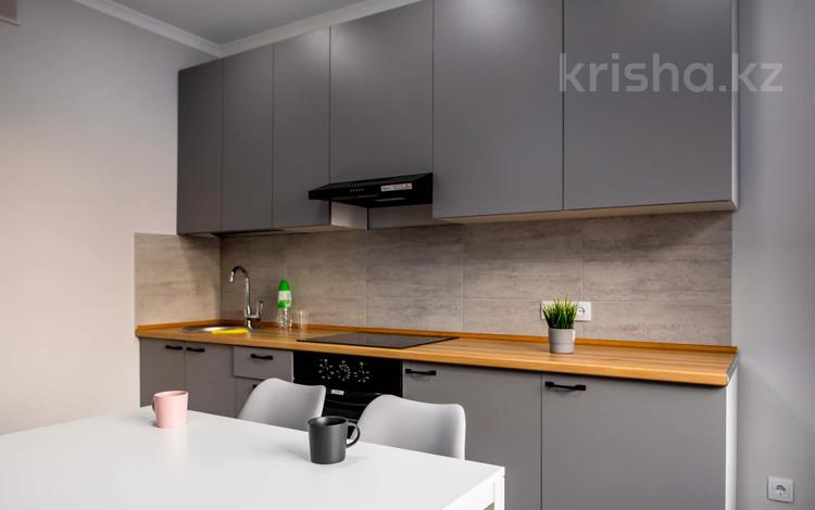1-комнатная квартира · 43 м², Кабанбай батыра за 47 млн ₸ в Алматы, Алмалинский р-н — фото 6