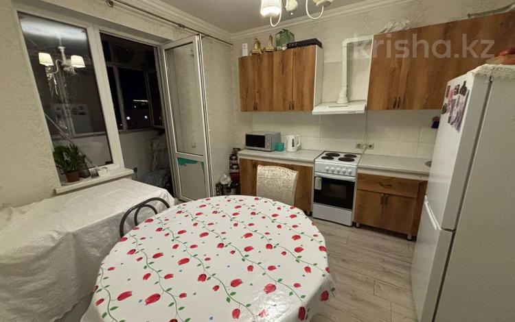 1-комнатная квартира · 41 м² · 13/16 этаж, Кошкарбаева 27 — СРОЧНАЯ ПРОДАЖА за 22.6 млн ₸ в Астане, Алматы р-н — фото 2
