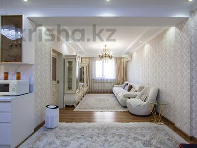 4-бөлмелі пәтер · 127 м² · 4/10 қабат, мкр. Мамыр-1 21/2, бағасы: 112 млн ₸ в Алматы, Ауэзовский р-н