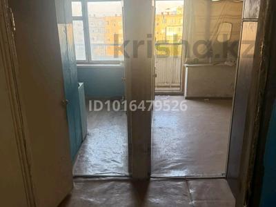 1-комнатная квартира · 27.8 м² · 3/10 этаж, 12-й мкр 31 — Дом находиться напротив , через дорогу торговый центр"АНВАР".Рядом суп за 6.5 млн ₸ в Актау