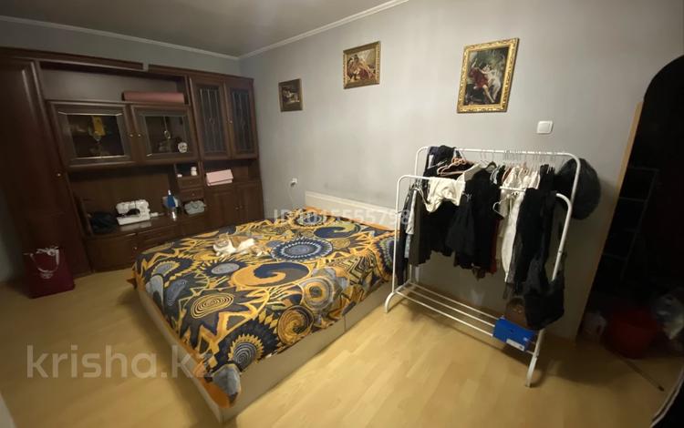 1 бөлме · 45 м², Жибек жолы 124, бағасы: 130 000 ₸ в Алматы, Алмалинский р-н — фото 2