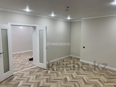 3-комнатная квартира · 118.6 м² · 1/4 этаж, 17-й микрорайон, 17-й микрорайон 25 — Рыскулова - Шаяхметова за 40 млн 〒 в Шымкенте, Аль-Фарабийский р-н