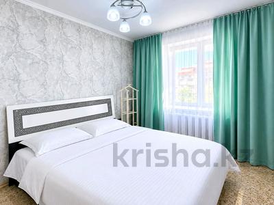 2-бөлмелі пәтер · 56 м² · 4/9 қабат, Абая 108 — Абая 108, сити центр , универмаг, бағасы: 16 000 ₸ в Уральске, мкр Школьник