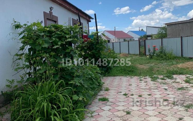 Отдельный дом · 3 комнаты · 132 м² · 7.25 сот., мкр. Зачаганск пгт за 48 млн ₸ в Уральске — фото 24