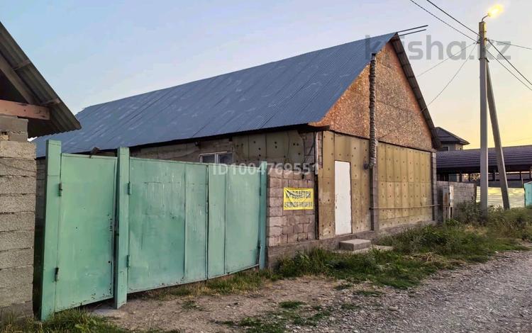 Отдельный дом · 3 комнаты · 160 м² · 9 сот., мкр Шайкорык, Қожа Ахмет Яссауи 134 за 17 млн 〒 в Таразе — фото 2