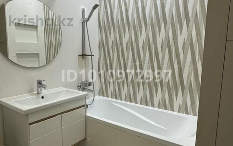 3-комнатная квартира · 74 м² · 4/10 этаж, мкр Юго-Восток, Сарыарка 6 за 37 млн ₸ в Караганде, Казыбек би р-н — фото 21