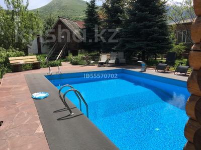 Жеке үй · 5 бөлме · 920 м², Набережная 2 — Сказка Талгара, бағасы: 350 000 〒