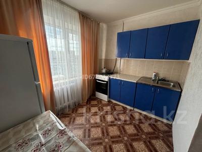 1-комнатная квартира, 35 м², 8/9 этаж, мкр 11 за 11.8 млн 〒 в Актобе, мкр 11