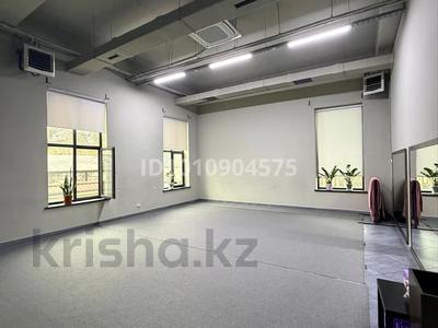 Офисы, магазины и бутики, салоны красоты, кабинеты и рабочие места · 58.39 м² за 350 340 〒 в Шымкенте, Аль-Фарабийский р-н