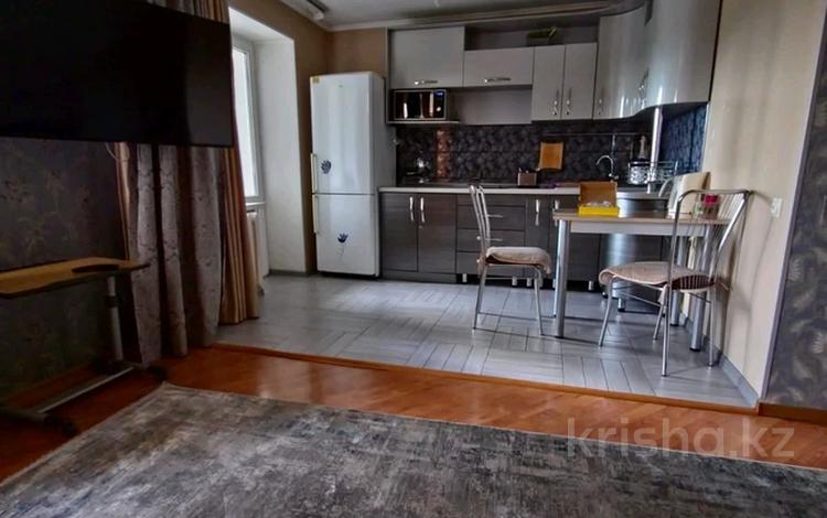1-комнатная квартира · 40 м² · 4/9 этаж, Нурмагамбетова 4 — Казахстан за 16 500 ₸ в Усть-Каменогорске — фото 56