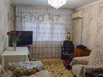 3-бөлмелі пәтер · 60 м² · 2/5 қабат, 12-й микрорайон, 12-й микрорайон 215Б, бағасы: 22 млн ₸ в Шымкенте, Енбекшинский р-н