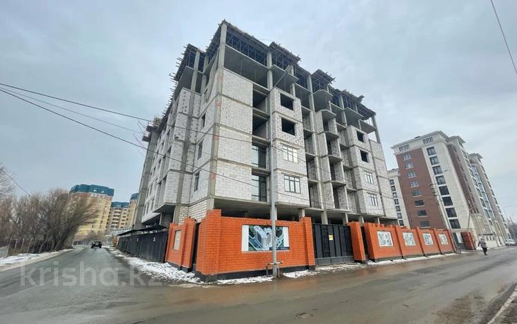 1-комнатная квартира, 59.5 м², 2/10 этаж, Шарипова 6 за ~ 23 млн 〒 в Атырау — фото 2