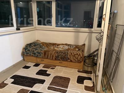 2-бөлмелі пәтер · 70 м² · 11/14 қабат, мкр Мамыр-4, Мкр Мамыр-1 — За ТЦ Спутник, возле теннисного корта, бағасы: 350 000 ₸ в Алматы, Ауэзовский р-н