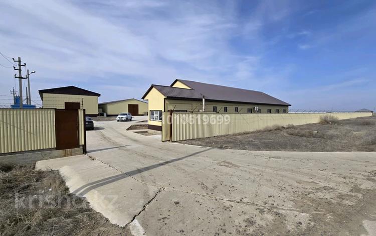 Еркін, кеңселер, қоймалар, жқб, автосервистер мен көлік жуу, ауыл шаруашылығы, монша, қонақ үй және демалыс орындары, ойын-сауық · 20000 м², бағасы: 440 млн ₸ в Атырау, Береке (Память Ильича) — фото 2