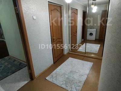 2-бөлмелі пәтер · 60 м² · 4/5 қабат, Назарбаев 21, бағасы: 10 000 ₸ в Кокшетау
