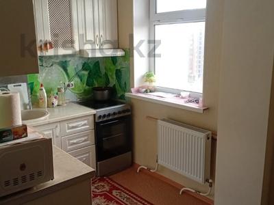 3-комнатная квартира · 72 м² · 10/12 этаж, Ракымжан Кошкарбаев 39 — Хазрет Султан за 34.5 млн 〒 в Астане, Алматы р-н