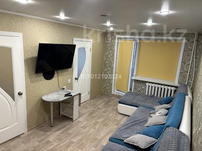 4-бөлмелі пәтер · 60 м² · 2/5 қабат, Пр. Абая 66, бағасы: 12.5 млн ₸ в Шахтинске