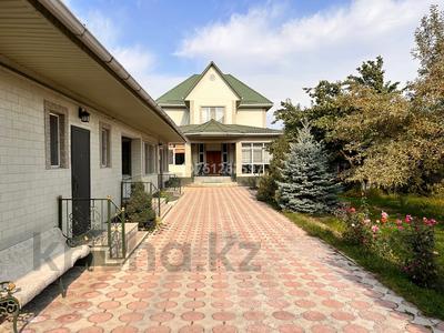 Отдельный дом · 6 комнат · 300 м² · 10 сот., мкр Калкаман-3 39 за 230 млн 〒 в Алматы, Наурызбайский р-н