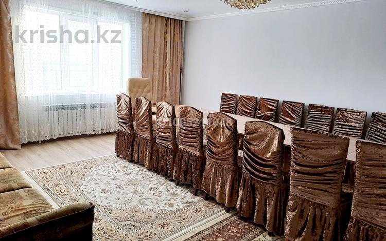 Дом · 4 комнаты · 250 м², Махметова 30 — Бишкуль,возле магазина " Арыстан" за 100 000 〒 в Петропавловске — фото 2