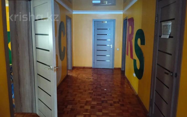 Жеке үй · 8 бөлме · 300 м² · 12 жүзд., Бағанашыл ш/а., Молодежная 4, бағасы: 285 млн ₸ в Алматы, Бостандыкский р-н — фото 6