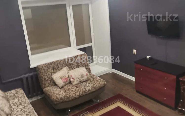 1-комнатная квартира · 48 м² · 1/5 этаж, Бухар Жырау — Абдирова за 7 980 ₸ в Караганде, Казыбек би р-н — фото 5