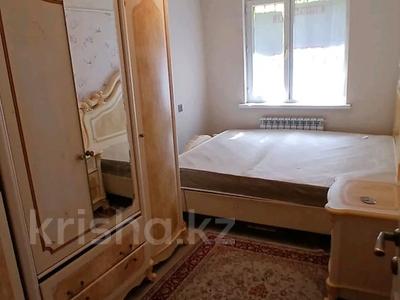 2-комнатная квартира · 50 м² · 2/5 этаж, 8-й микрорайон 4а за 180 000 ₸ в Шымкенте, Туран р-н