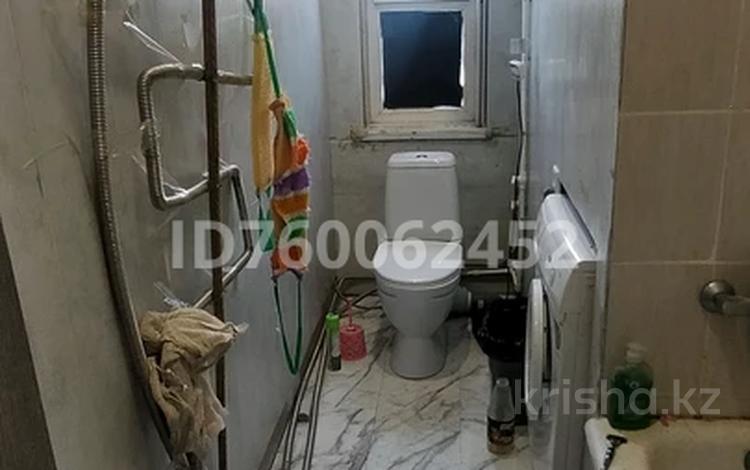 3-комнатная квартира · 67 м² · 2/2 этаж, Филатова за ~ 8.3 млн 〒 в Усть-Каменогорске, Ульбинский — фото 2