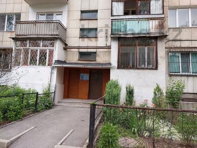 3-комнатная квартира, 62.2 м², 1/5 этаж, Джандосова 168 за 35 млн 〒 в Алматы, Ауэзовский р-н