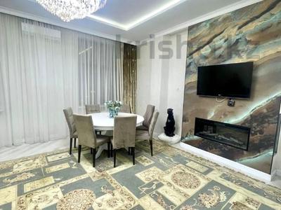 6-комнатная квартира · 230 м² · 4/6 этаж, Акмешит 19 за 230 млн ₸ в Астане, Есильский р-н