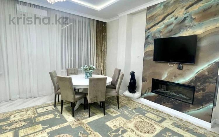 6-комнатная квартира · 230 м² · 4/6 этаж, Акмешит 19 за 230 млн ₸ в Астане, Есильский р-н — фото 8