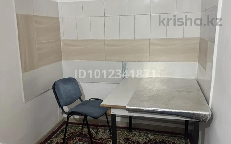 1-бөлмелі пәтер · 20 м² · 1 қабат, ул. Шакарима 1А, бағасы: 60 000 ₸ в Алматы, Алатауский р-н — фото 2