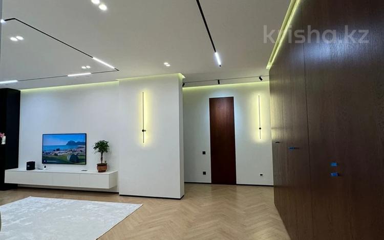 3-комнатная квартира · 120 м², Туран 39а за 1 млн ₸ в Астане, Нура р-н — фото 2