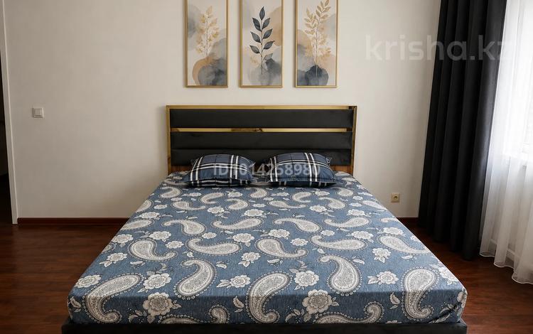1-бөлмелі пәтер · 35 м² · 3/5 қабат, Әйтеке би. площадь, бағасы: 13 000 ₸ в  — фото 2