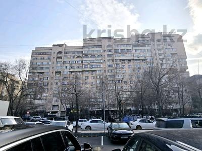 3-комнатная квартира · 75 м² · 3/12 этаж, мкр Самал, мкр Самал 2 — Бектурова за 89 млн 〒 в Алматы, Медеуский р-н