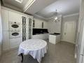 5-комнатная квартира · 180 м² · 1/5 этаж, Тулебаева 38 за 2.2 млн ₸ в Алматы, Медеуский р-н