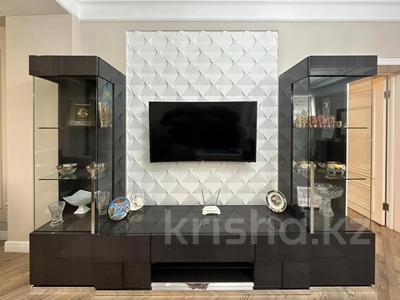 4-комнатная квартира · 186 м² · 9/10 этаж, Гагарина 309 за 175 млн 〒 в Алматы, Бостандыкский р-н