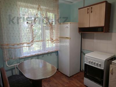 1-комнатная квартира · 32 м² · 4/5 этаж, мкр Строитель 14 — Торговый дом Астана. 5,9 школа. Аяжан. за 11.5 млн 〒 в Уральске