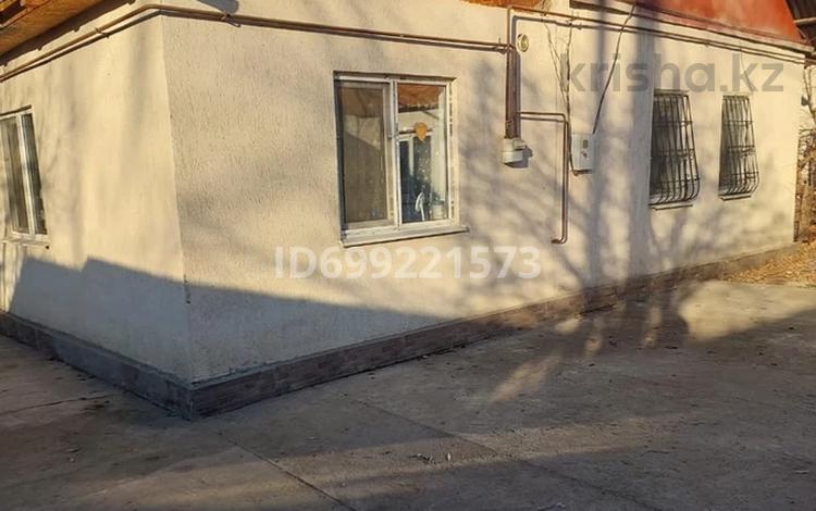 Отдельный дом · 2 комнаты · 70 м² · 8 сот., мкр Алгабас 16 — Рыскулова серикбаева за 55 млн 〒 в Алматы, Алатауский р-н — фото 2