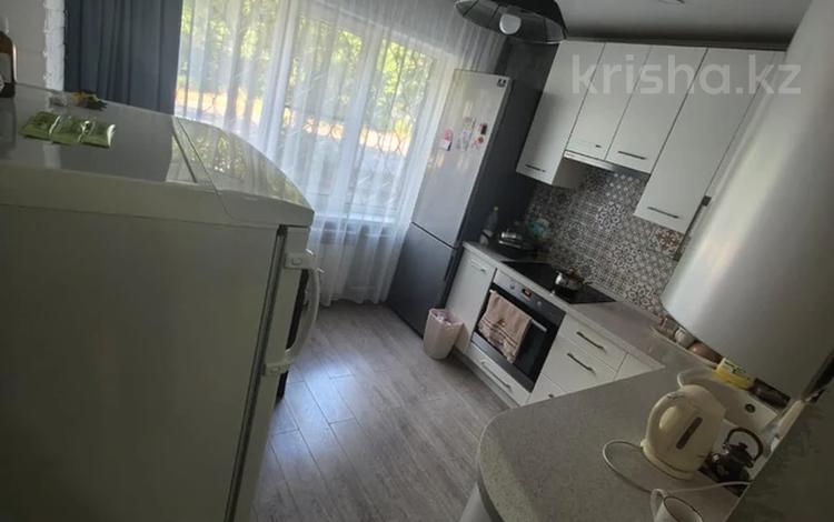 3-комнатная квартира · 66 м² · 1/5 этаж, Льва Толстого 6 — Пристань за 34.5 млн ₸ в Усть-Каменогорске — фото 2