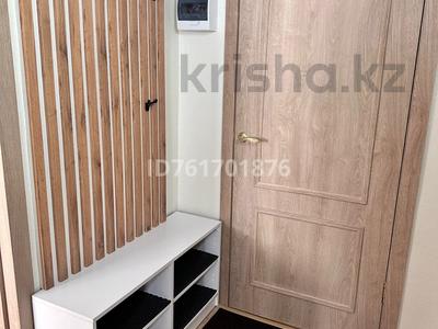 Пәтерлер в Павлодарской обл.: 1-бөлмелі пәтер · 32.8 м² · 4/9 қабат · ай сайын, Камзина 72/1 — Угол Камзина-Шевченко, напротив маг. “Антошка”, бағасы: 140 000 〒 1-бөлмелі пәтер · 32.8 м² · 4/9 қабат · ай сайын, Камзина 72/1 — Угол Камзина-Шевченко, напротив маг. “Антошка”, бағасы: 140 000 〒 в Павлодаре