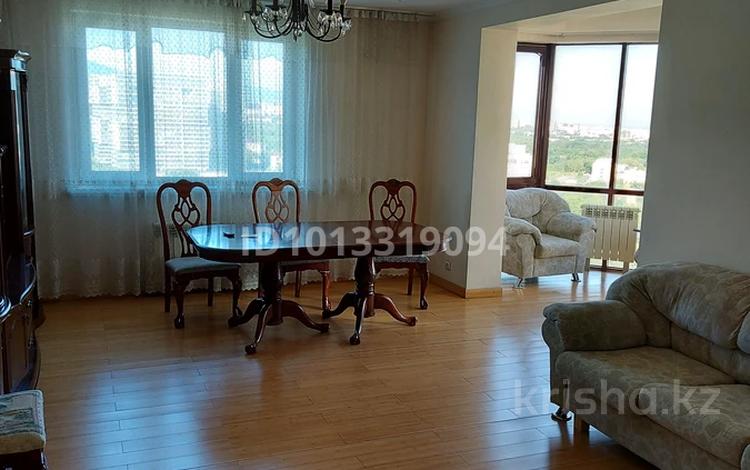 3-комнатная квартира · 135 м² · 14/16 этаж, Аль-Фараби 53 за 650 000 ₸ в Алматы, Бостандыкский р-н — фото 2