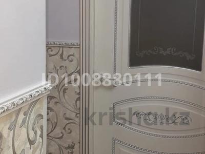 1-комнатная квартира · 60 м² · 2/5 этаж, Авангард за 10 000 ₸ в Атырау, мкр Авангард-4