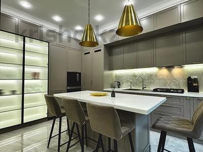 3-комнатная квартира · 105 м² · 2/3 этаж, Машхура Жусупа 30 за 1.1 млн 〒 в Алматы, Медеуский р-н