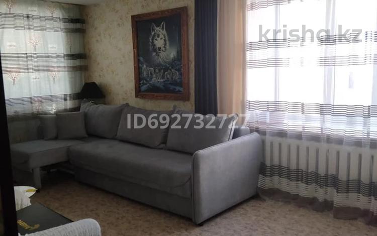 2-бөлмелі пәтер, 50 м², 2/12 қабат ай сайын, 4 микрорайон 4, бағасы: 80 000 〒 в Степногорске — фото 7